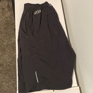 Stio men’s lined running short